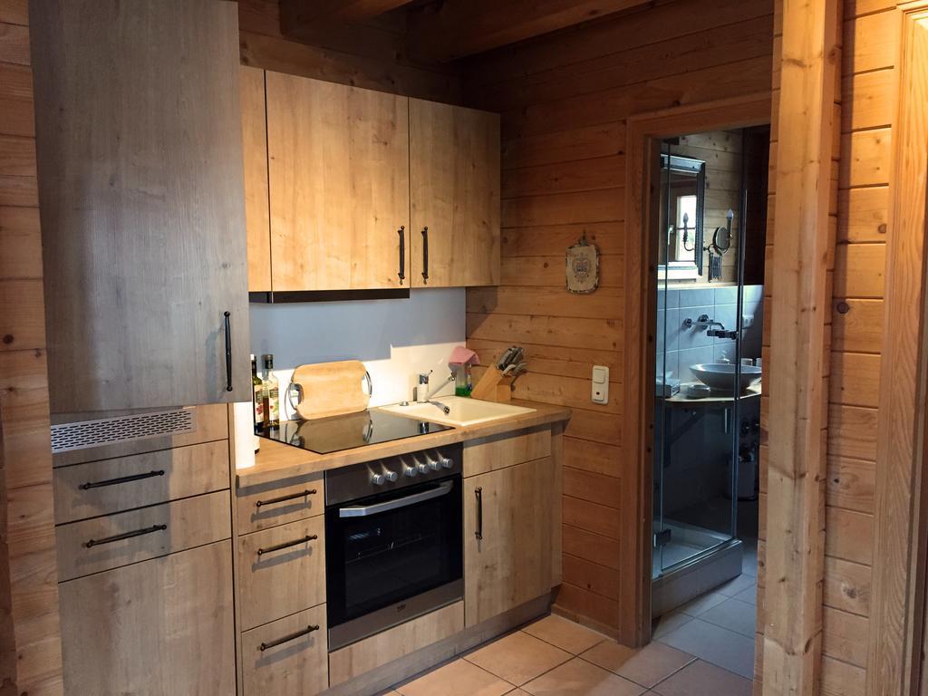 Ferienwohnung Romantik Im Roten Haus Füssen Exterior foto