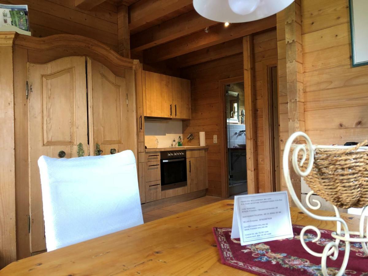 Ferienwohnung Romantik Im Roten Haus Füssen Exterior foto